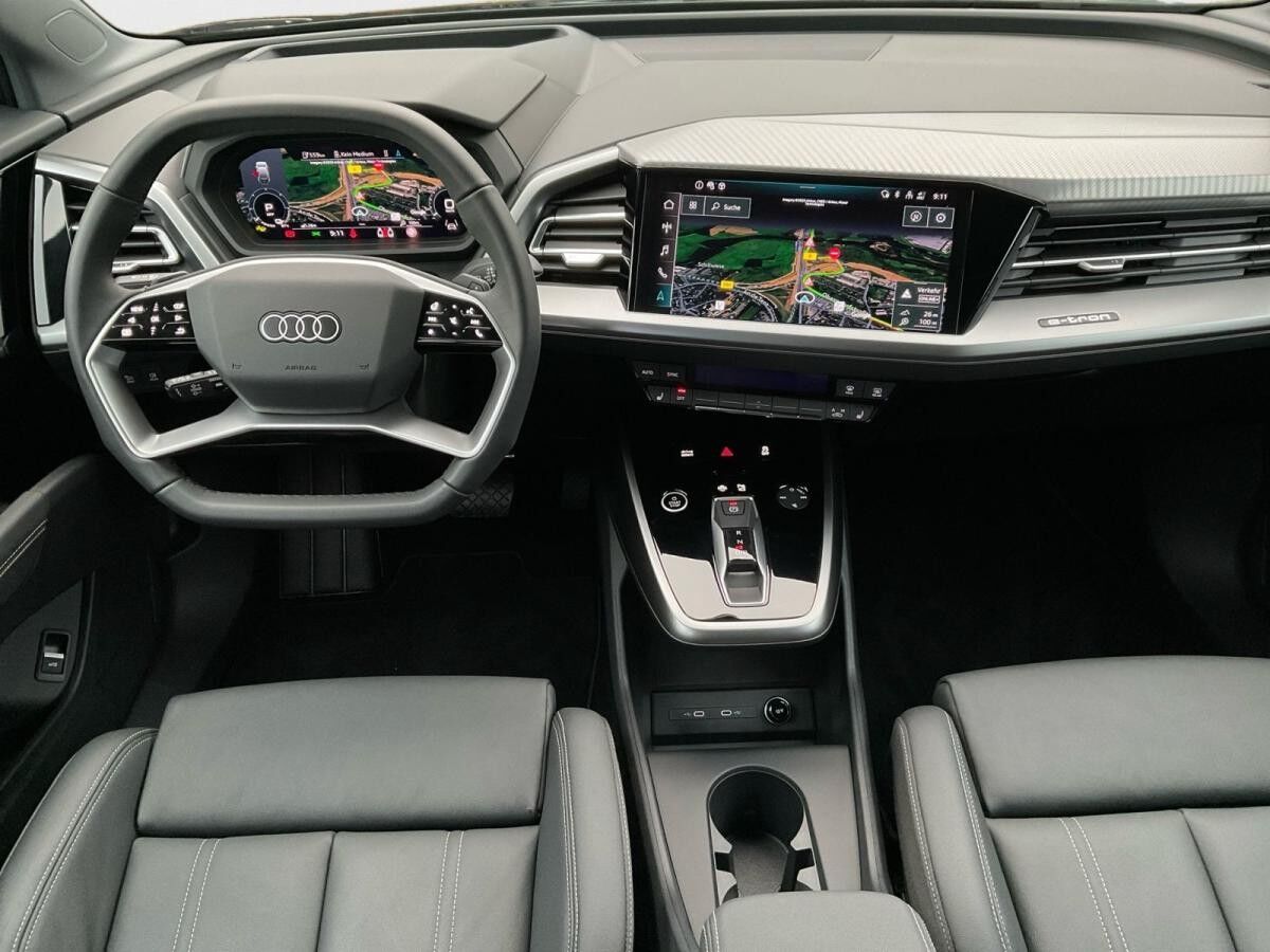 Audi Q4 e-tron 45 advanced Matrix AHK Pano HUD 360°