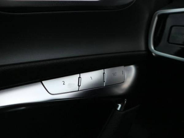 Audi A6 Avant S line 55 TFSI quattro *WINTERRÄDER 19"*ACC*RFK
