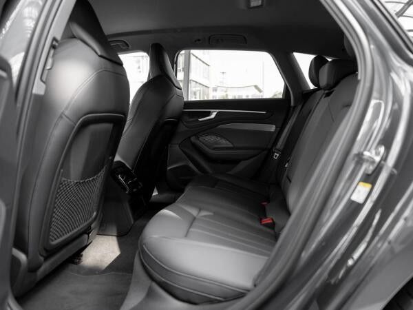 Audi A6 Avant TFSI S tronic *Martrix/ACC/S line/uvm.*
