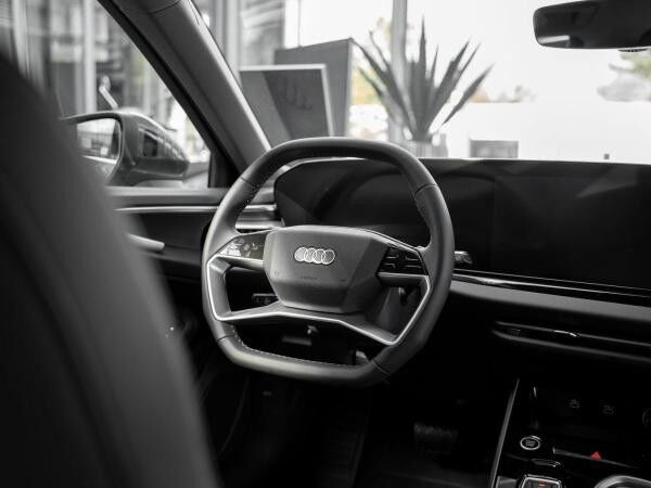 Audi A6 Avant TFSI S tronic *Martrix/ACC/S line/uvm.*