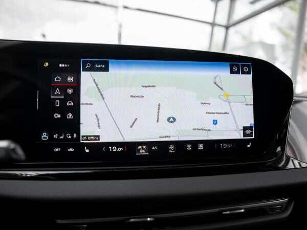 Audi A6 Avant TFSI S tronic *Martrix/ACC/S line/uvm.*