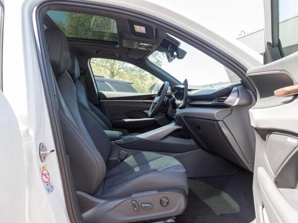 Cupra Terramar AREA VIEW SENNHEISER PANO LM20
