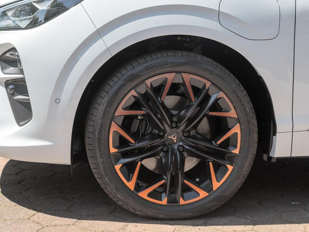 Cupra Terramar AREA VIEW SENNHEISER PANO LM20***BlackWeek***