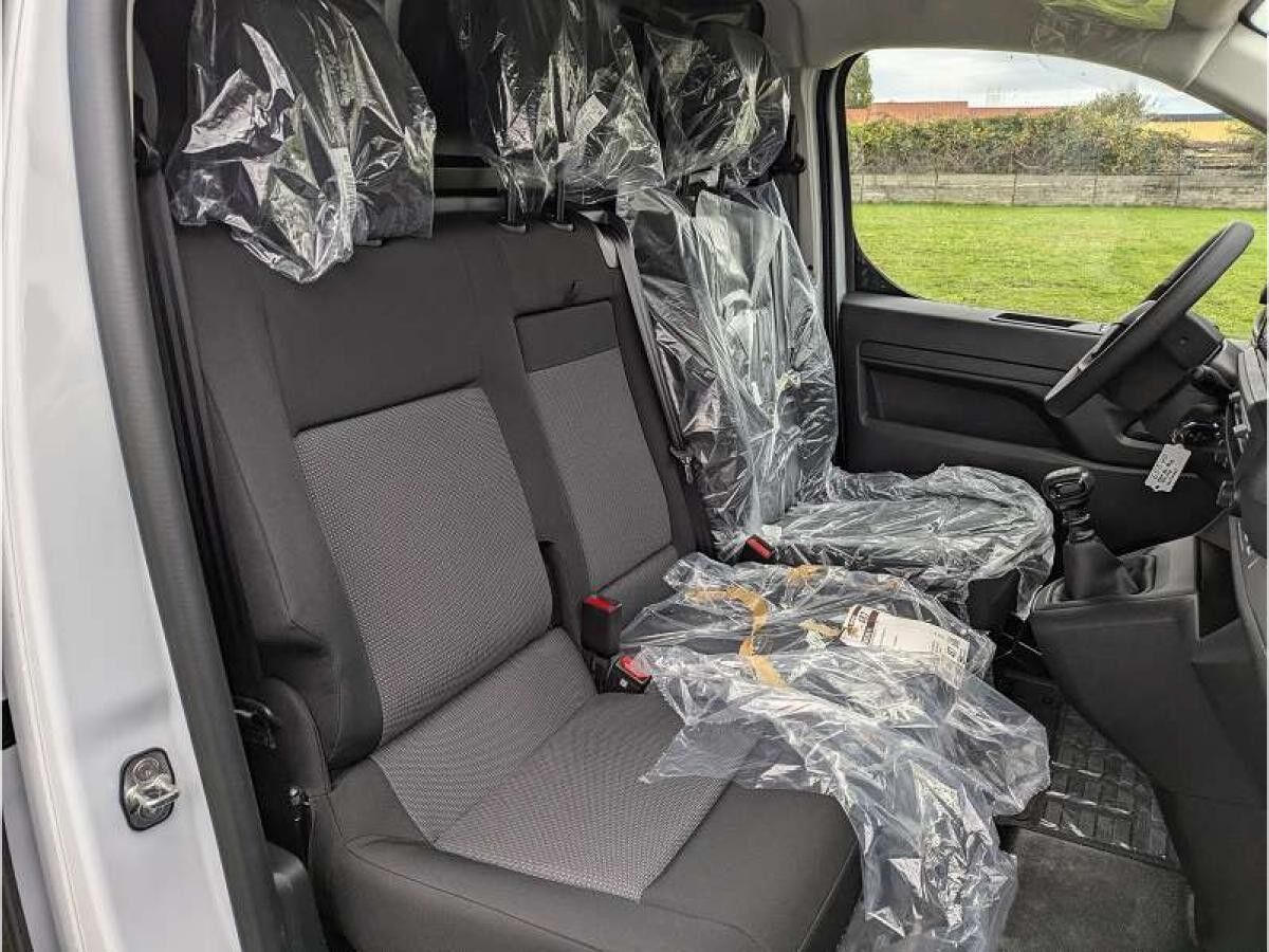 Peugeot Expert Kasten Lang 2.0 HDi 145 EAT8 LED Rückfahrkam. Temp PDC Berganfahrass.