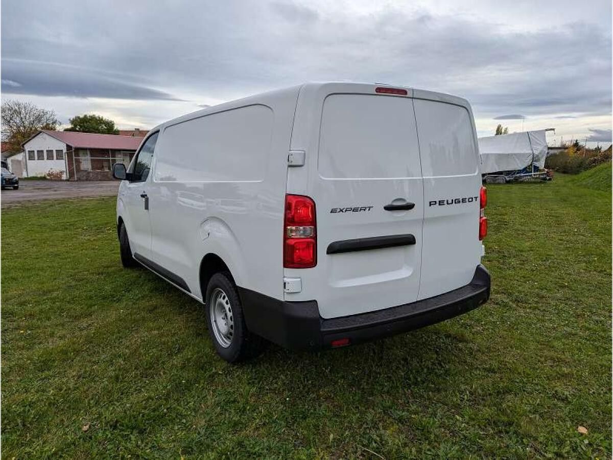 Peugeot Expert Kasten Lang 2.0 HDi 145 EAT8 LED Rückfahrkam. Temp PDC Berganfahrass.