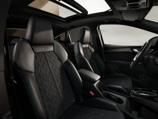 Audi Q4 e-tron Sportback 55 quattro SONOS Pano AHK