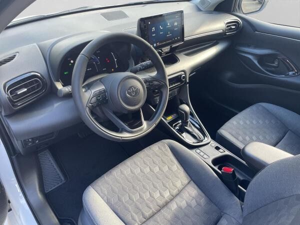 Toyota Yaris 5-Türer Teamplayer 1,5-l-VVT-iE Hybrid Syst. 85kW (116 PS)  Automatikgetriebe - Comfort Paket
