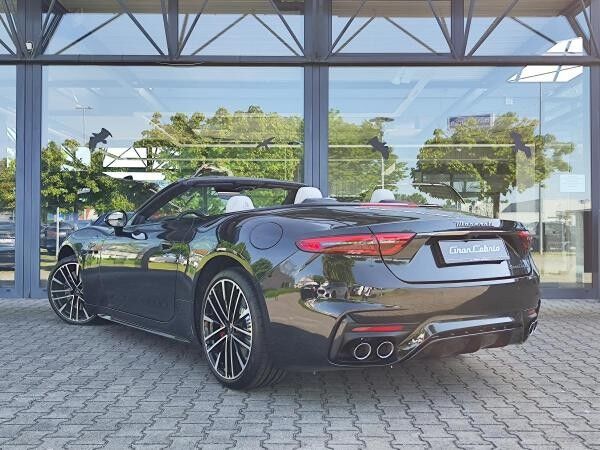 Maserati GranCabrio 3.0 V6 405kW Trofeo Auto AWD