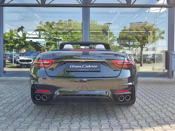 Maserati GranCabrio 3.0 V6 405kW Trofeo Auto AWD