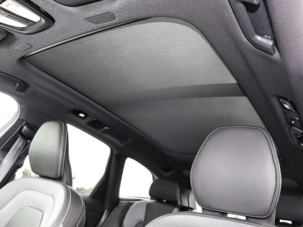 Volvo XC60 B5 AWD Plus Black Edition Sofort Verfügbar PRIVAT
