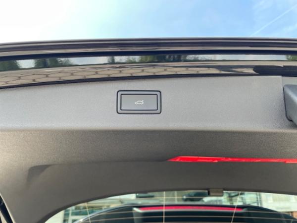 Volkswagen Tiguan 1.5 TSI eHybrid Elegance DSG