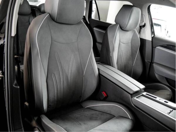 Volkswagen Passat Business 1.5 eTSI DSG ACC AHK Ergo Active NAVI Side Assist