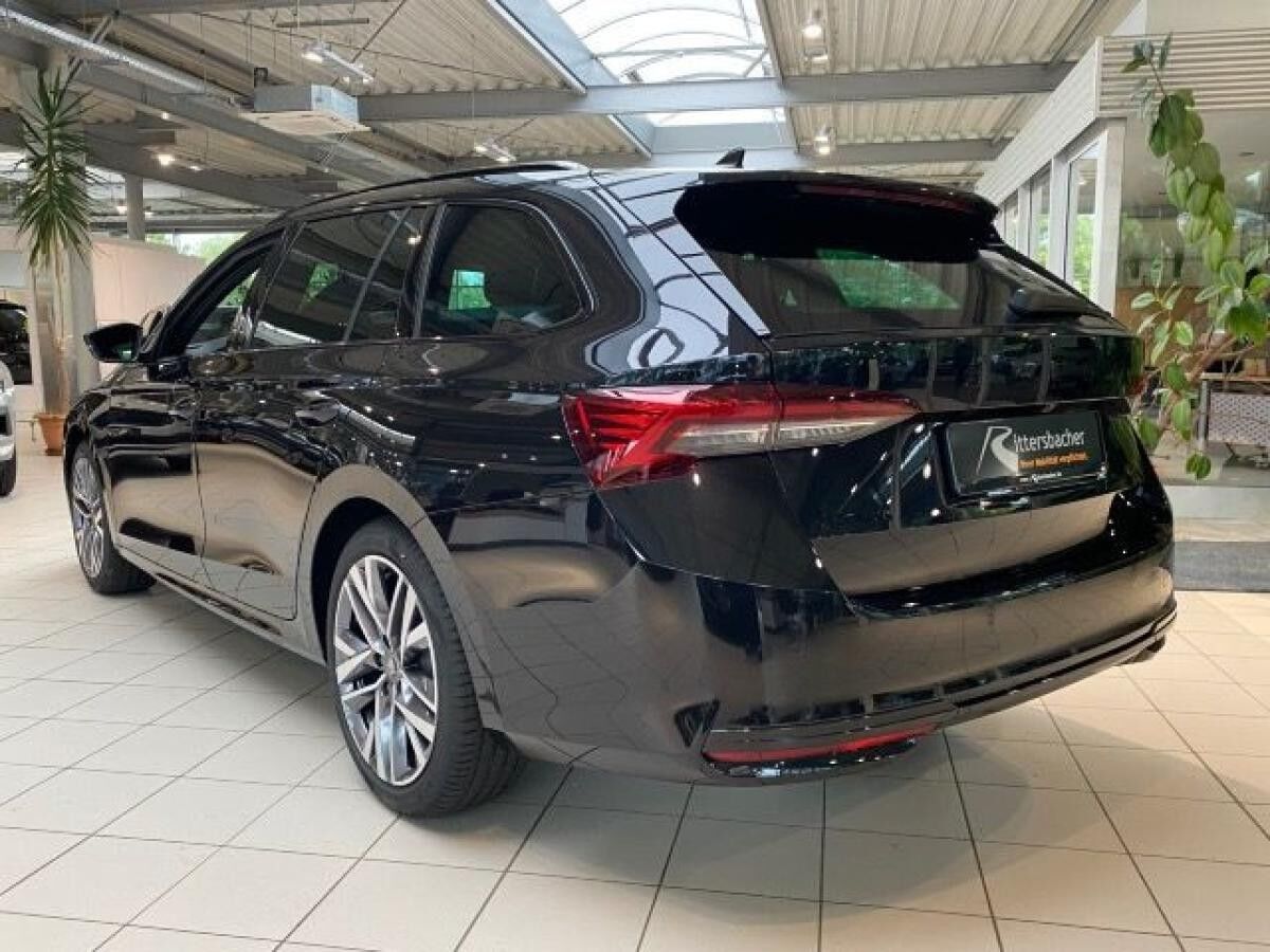 Skoda Octavia Combi Sportline 1,5 TSI 6-Gang-Schaltgetriebe Sofort Verfügbar