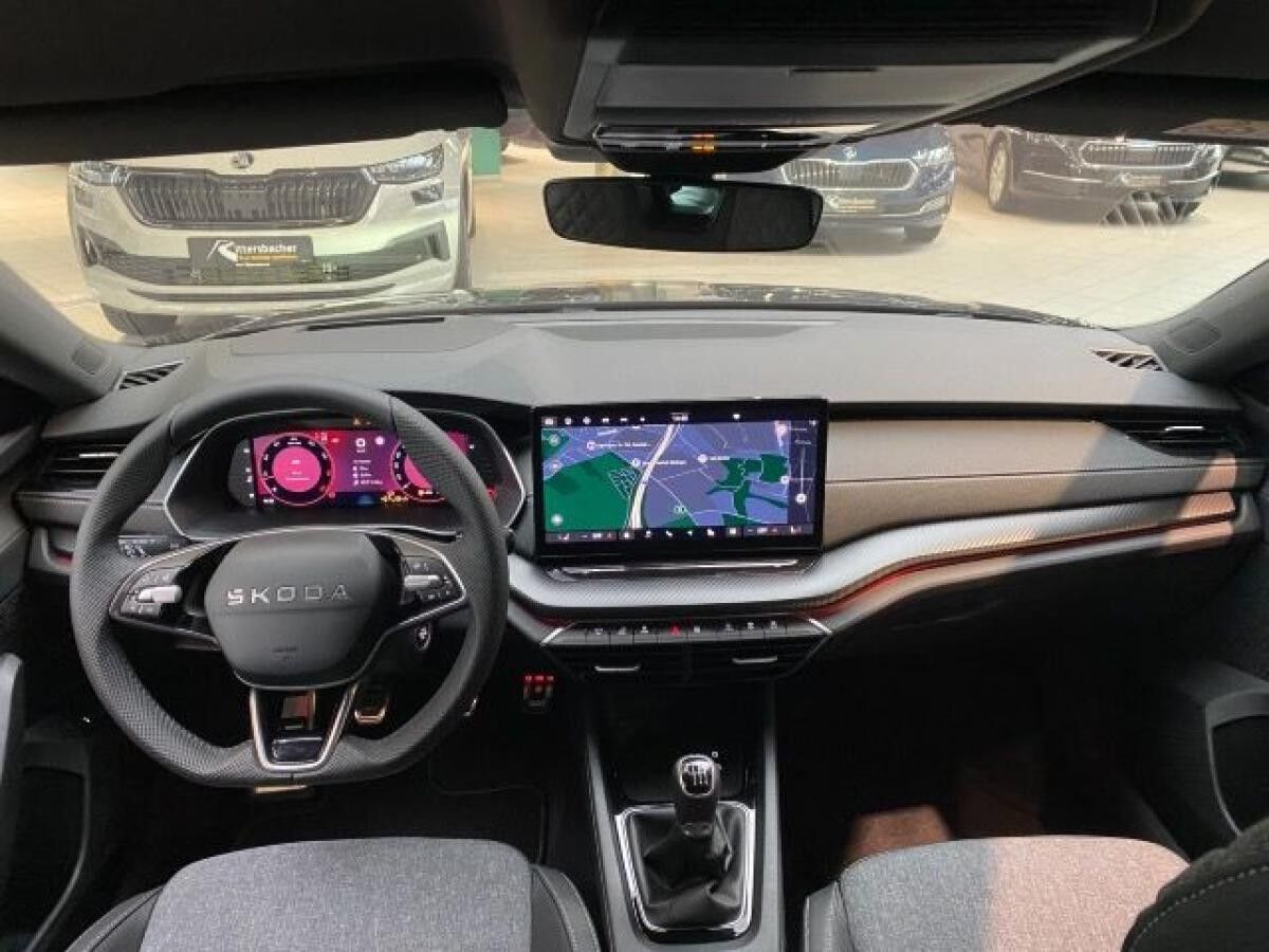 Skoda Octavia Combi Sportline 1,5 TSI 6-Gang-Schaltgetriebe Sofort Verfügbar