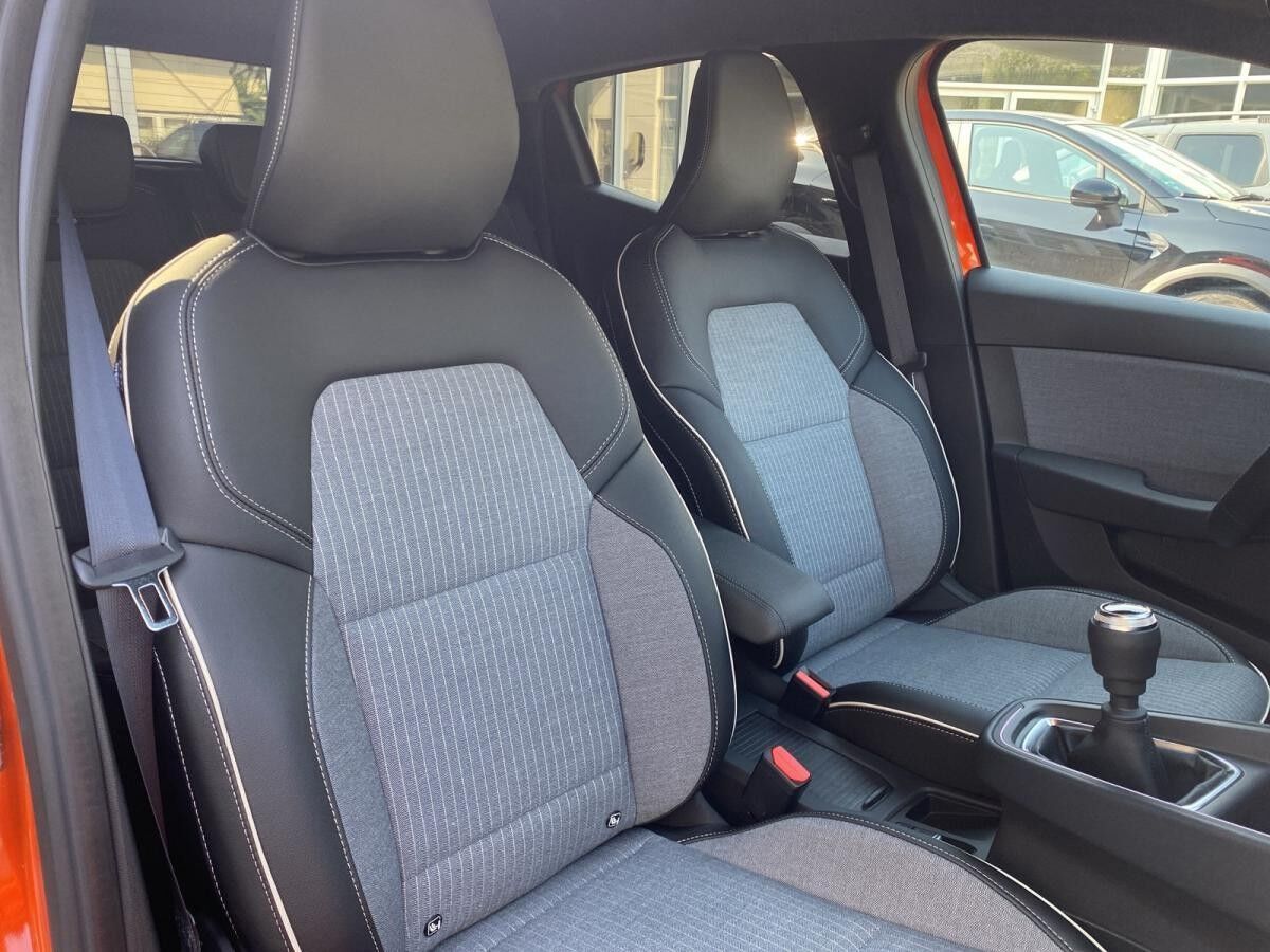 Renault Clio KISS TCe 90 360°Ka. Navi Sitzheiz