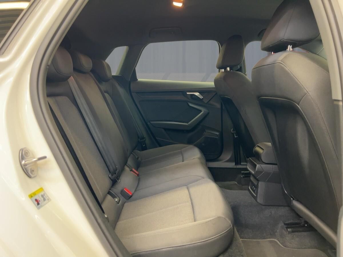 Audi A3 SPORTBACK 30 1.0 TFSI S-LINE BUSINESS SHZ PDC