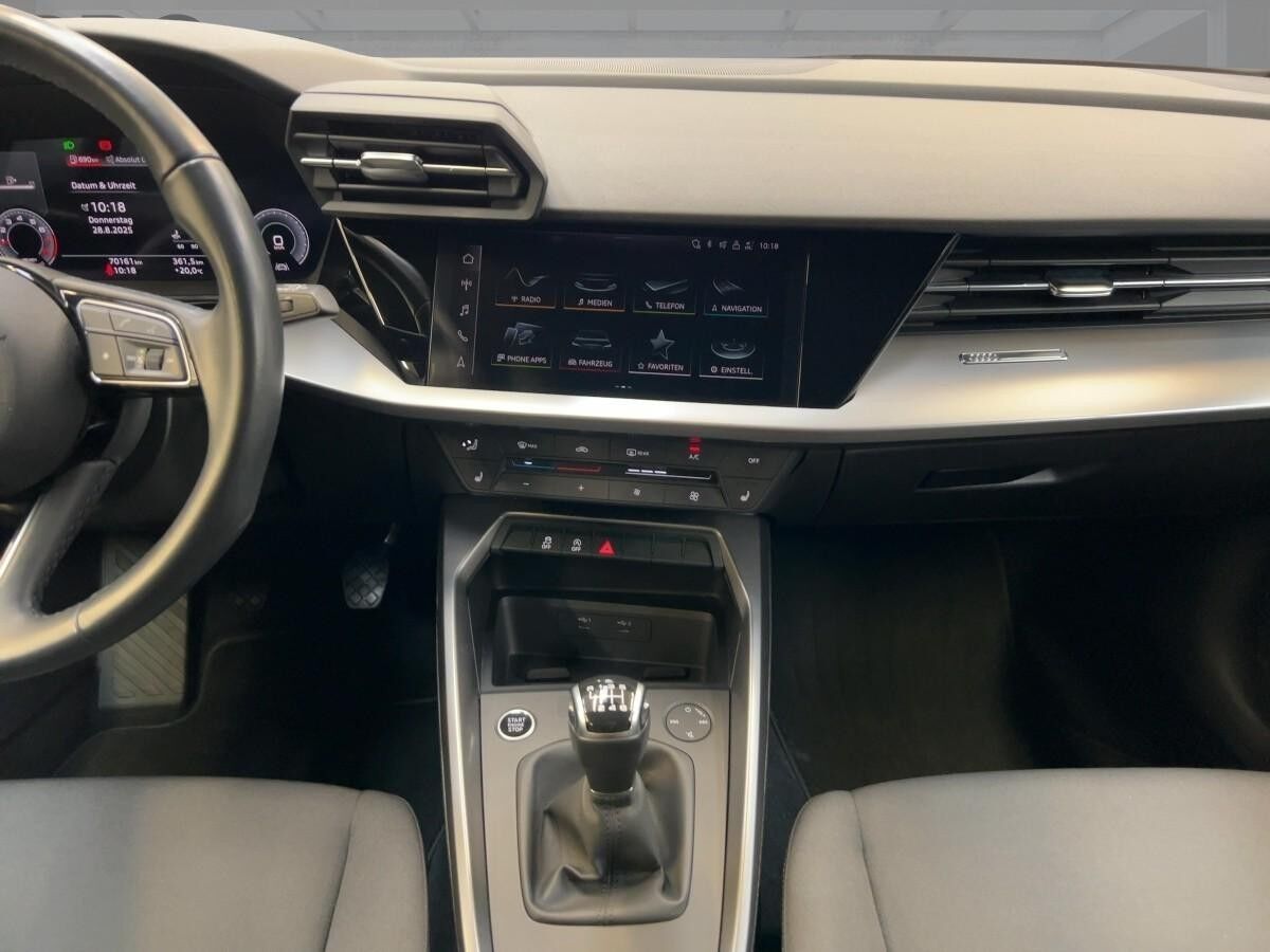 Audi A3 SPORTBACK 30 1.0 TFSI S-LINE BUSINESS SHZ PDC