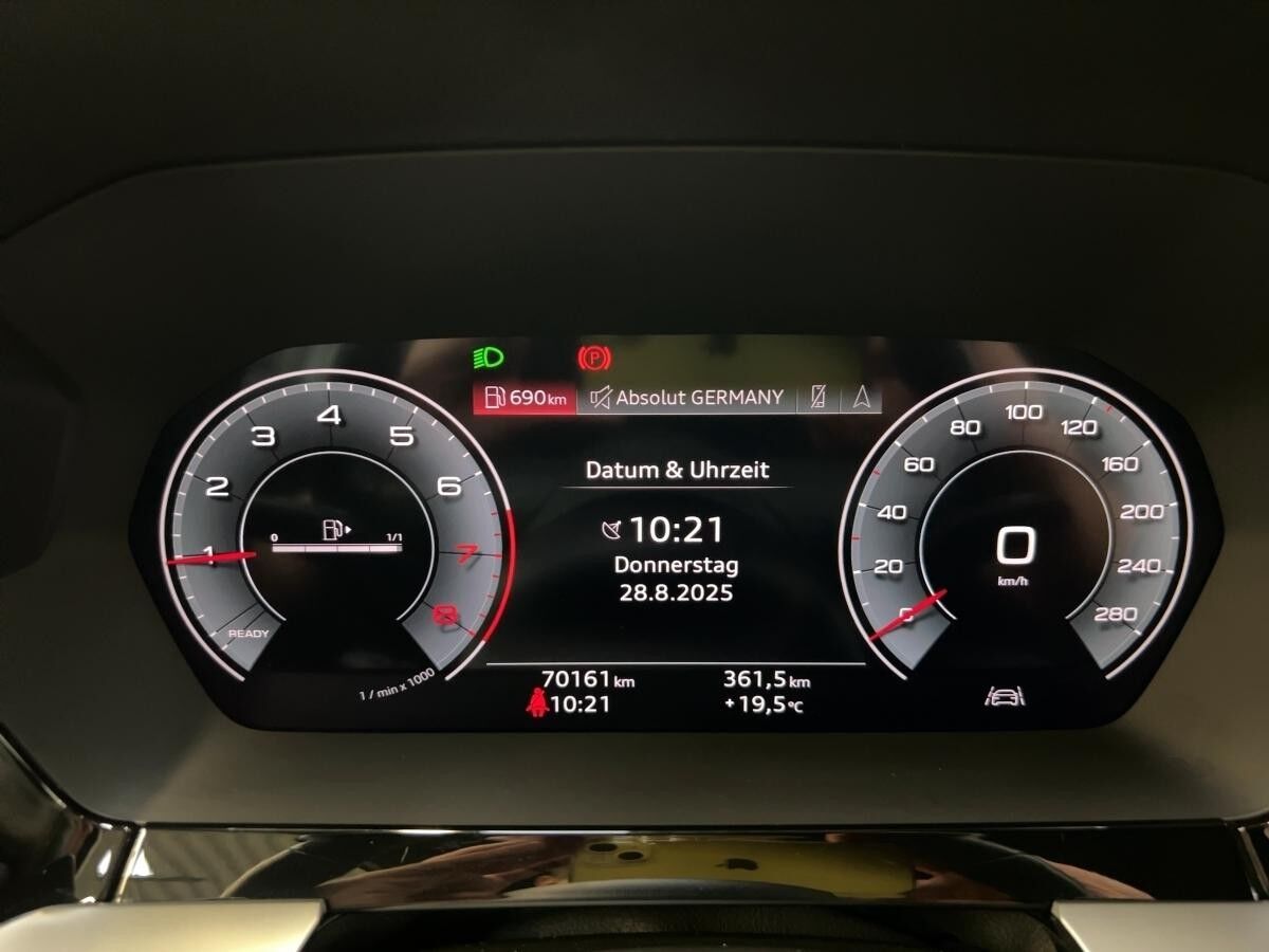 Audi A3 SPORTBACK 30 1.0 TFSI S-LINE BUSINESS SHZ PDC