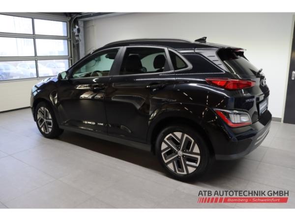 Hyundai KONA Elektro 100kWh ADVANTAGE-Paket SOH 97,6% 2WD Navi Soundsystem LED ACC