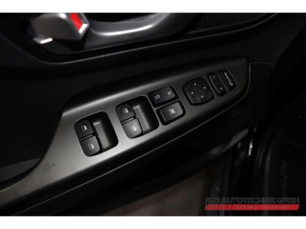 Hyundai KONA Elektro 100kWh ADVANTAGE-Paket SOH 97,6% 2WD Navi Soundsystem LED ACC