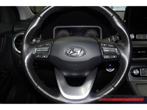 Hyundai KONA Elektro 100kWh ADVANTAGE-Paket SOH 97,6% 2WD Navi Soundsystem LED ACC