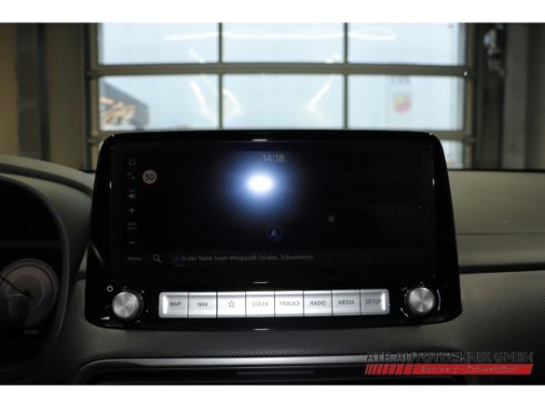 Hyundai KONA Elektro 100kWh ADVANTAGE-Paket SOH 97,6% 2WD Navi Soundsystem LED ACC