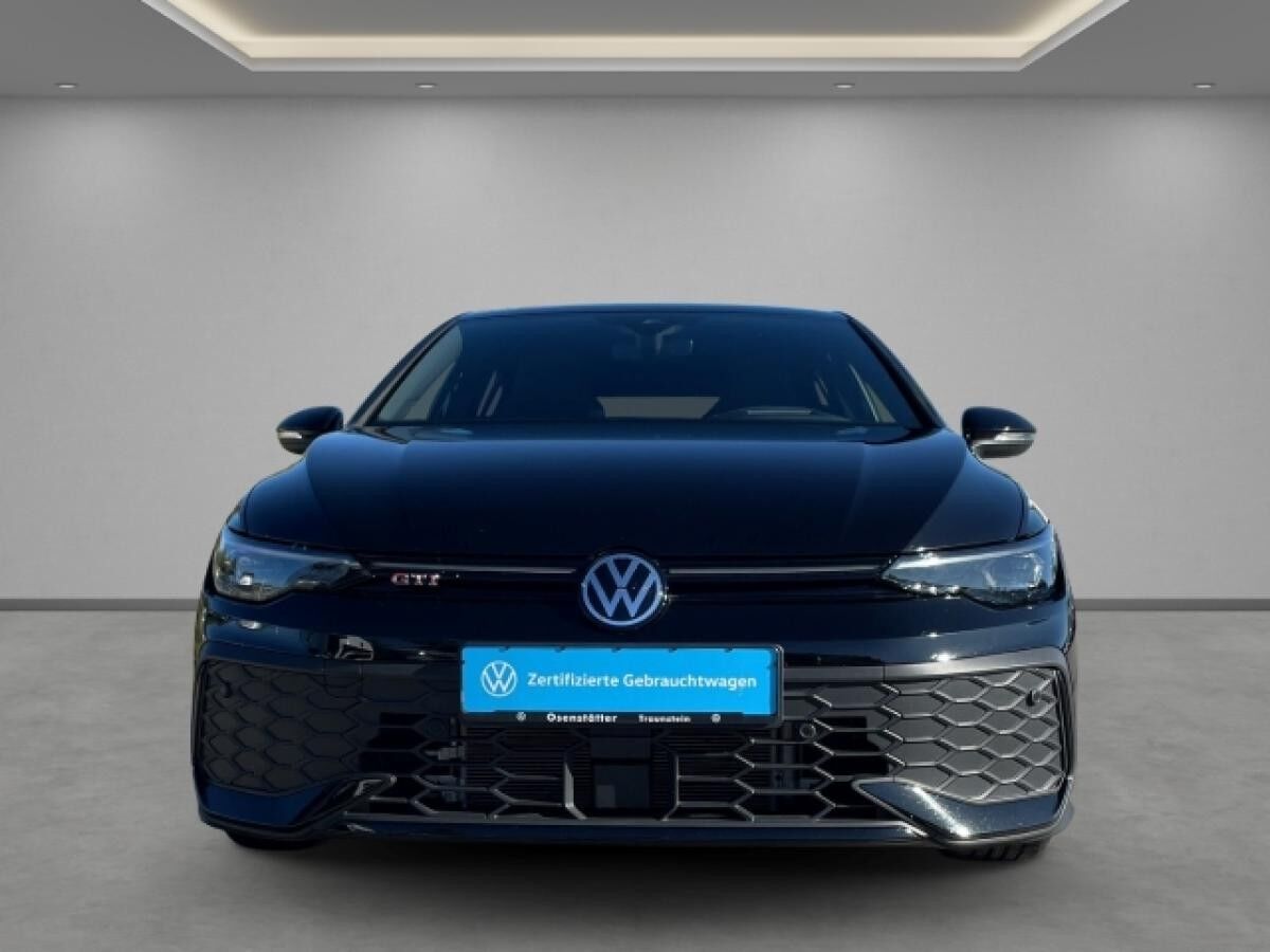 Volkswagen Golf VIII 2,0 TSI GTI Matrix AHK HuD Kamera Lenkradhzg