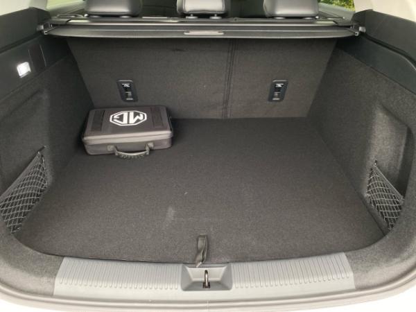 MG HS PHEV LUXURY MY24 360° Kam. LED Klima DAB Leder ACC