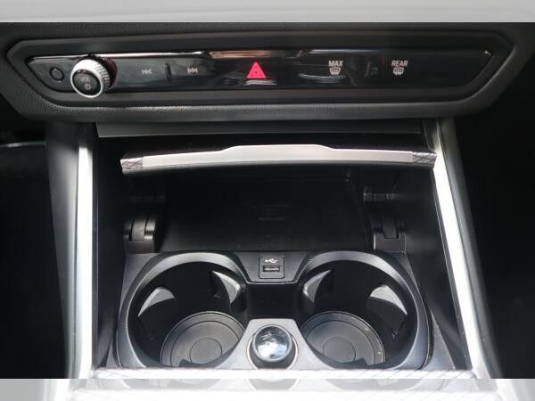 BMW 330 i Limo/M-Sport/Head-Up/360°/ACC/HiFi/Adapt.LED/Akustikvergl.