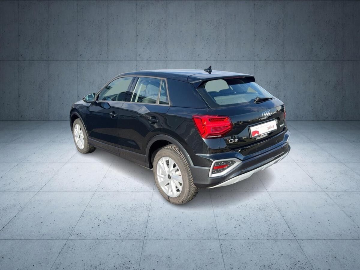 Audi Q2 advanced 35 TFSI S tr. Matrix ACC AHK Navi 17