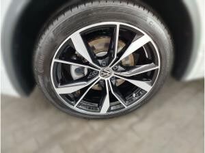 Volkswagen Tiguan Allspace 2.0 TDI DSG R-Line 4Motion IQ.Light Navi ACC LaneAssist