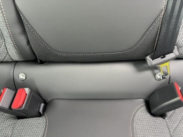 Peugeot 208 STYLE Benzin 100 - Sitzheizung