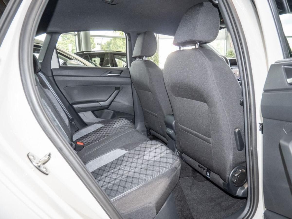 Volkswagen Taigo R-Line 1,0 l TSI DSG *BIS 31.12.*🏷️