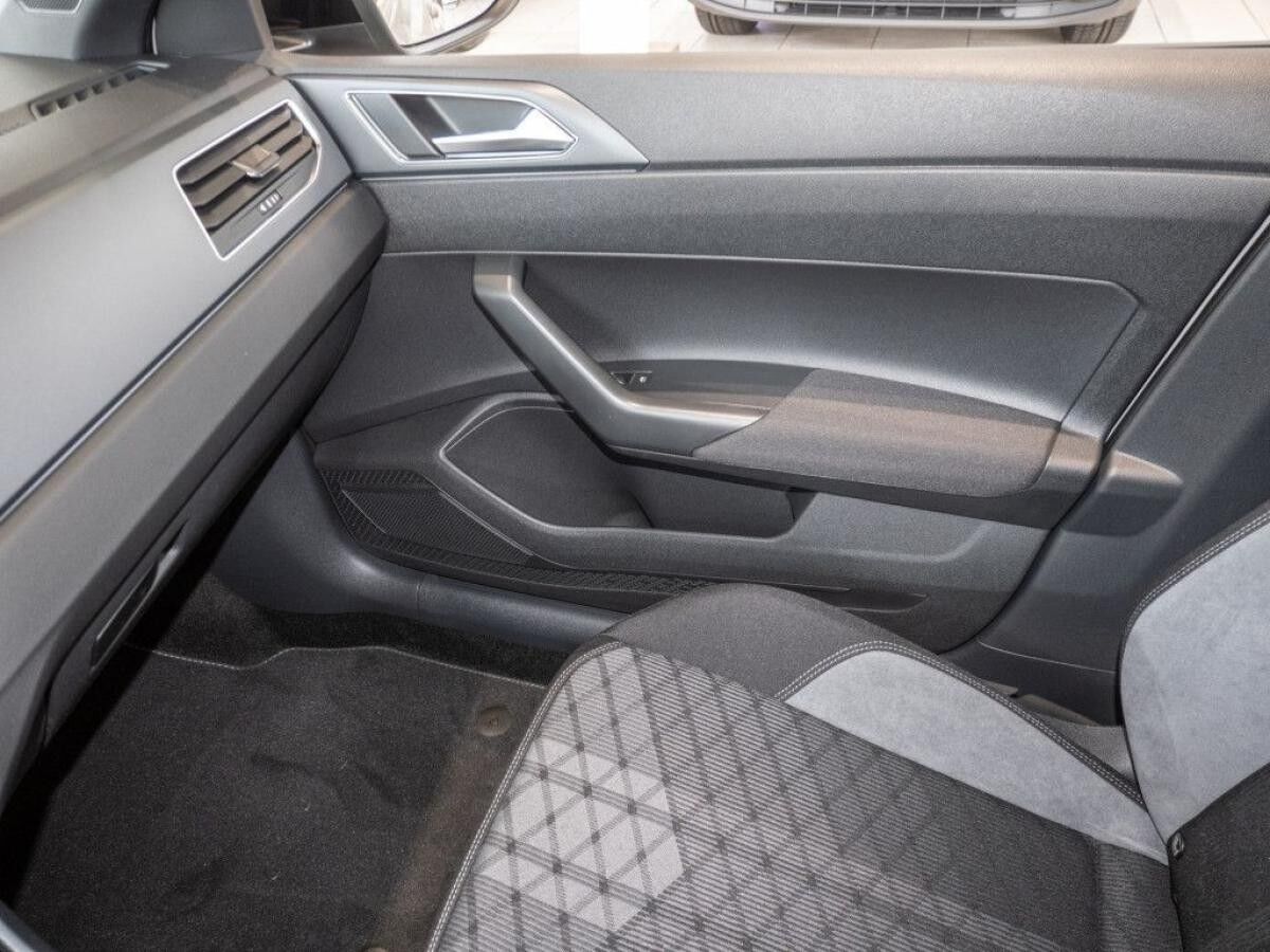 Volkswagen Taigo R-Line 1,0 l TSI DSG *BIS 31.12.*🏷️