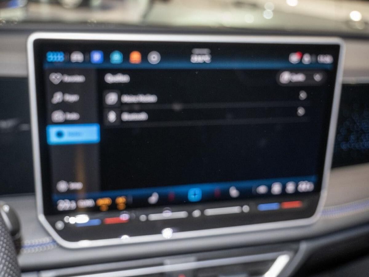 Volkswagen Tiguan R-Line 2,0 l TSI 4M DSG *BIS 31.12.*🏷️