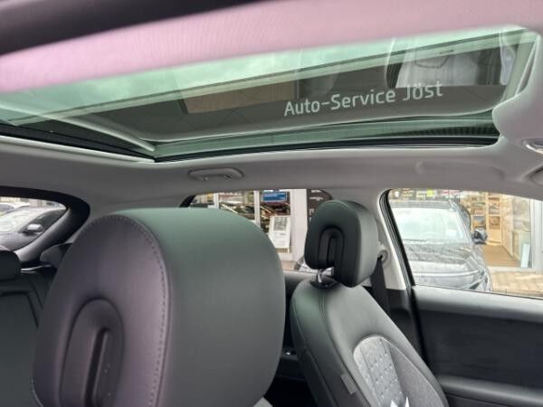 Hyundai IONIQ 5 Techniq-Paket inkl. Assistenz Paket und Panoramadach, 125 KW/170 PS Heckantrieb 58 kWh Akku, Vorführ