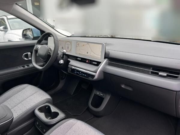 Hyundai IONIQ 5 Techniq-Paket inkl. Assistenz Paket und Panoramadach, 125 KW/170 PS Heckantrieb 58 kWh Akku, Vorführ