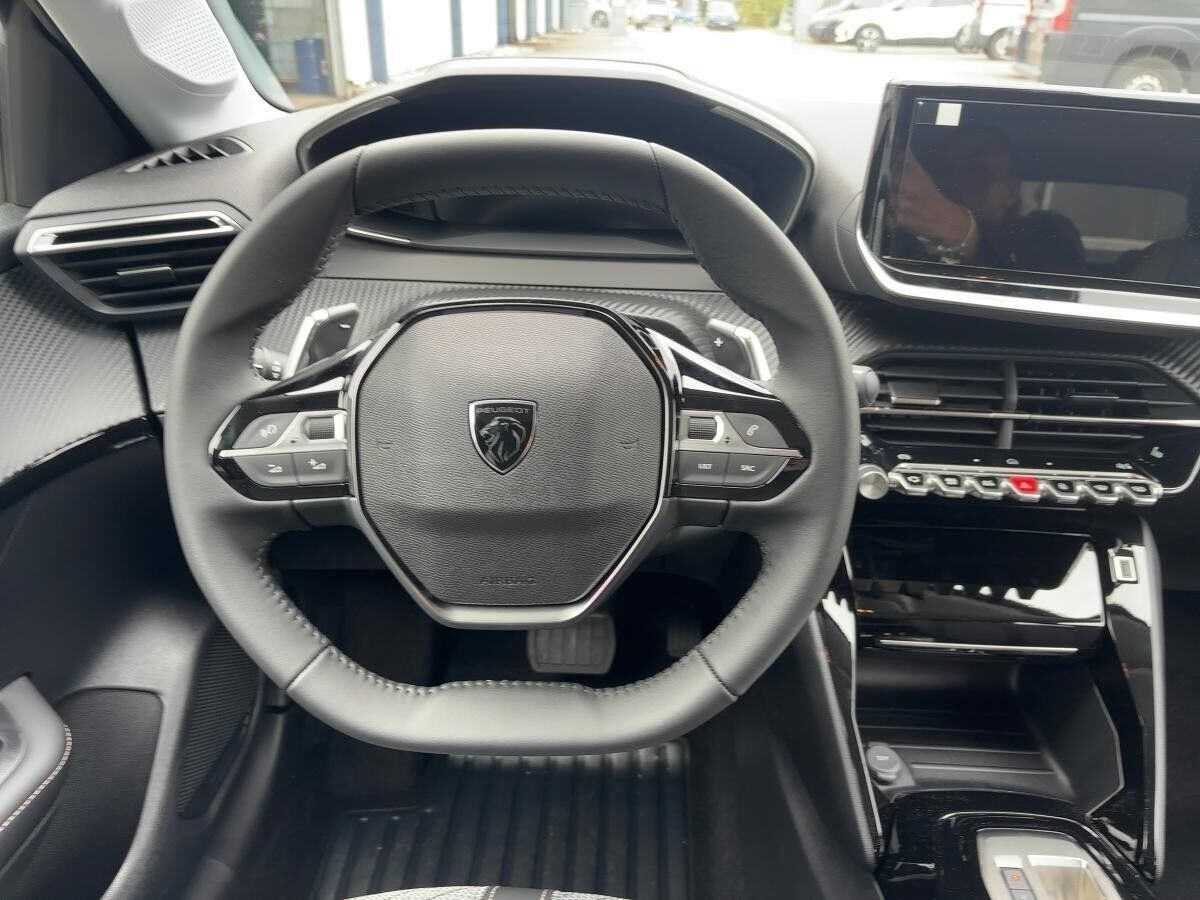 Peugeot 208 Business Hybrid 110 - Sitzheizung,Navi,Kamera