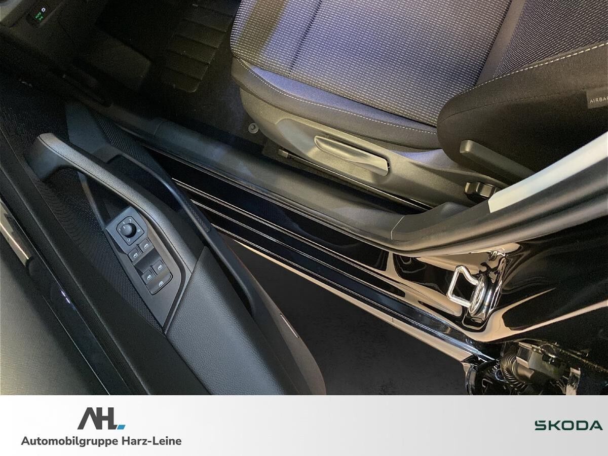 Skoda Octavia Combi Selection 2,0 TDI DSG *SOFORT VERFÜGBAR*