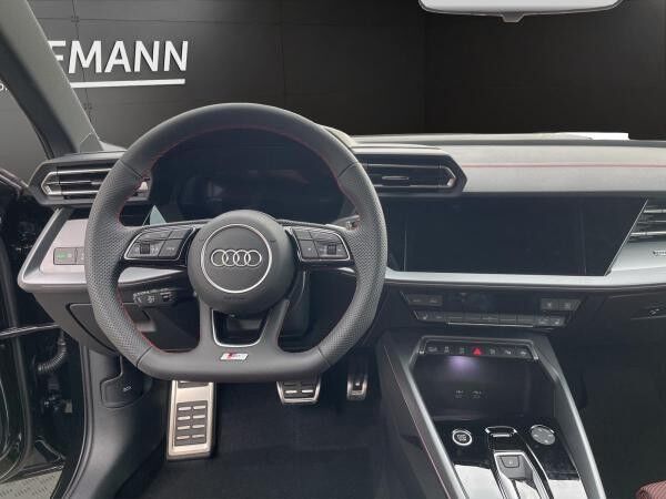 Audi A3 Limousine S line TFSI S tronic