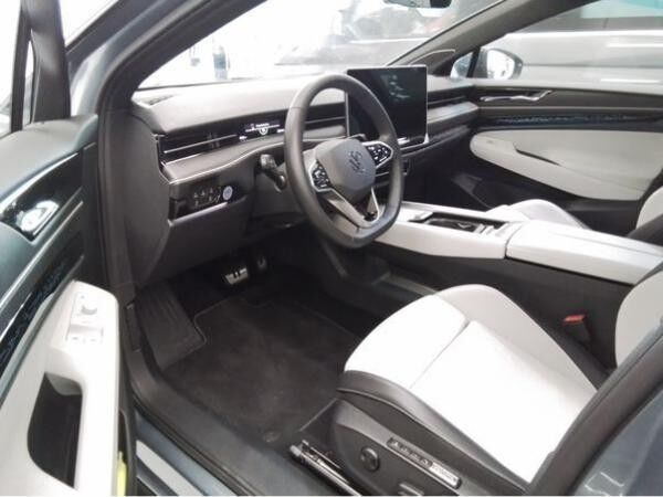 Volkswagen ID.7 PRO S / AHK PLUS PAKET WINTERRÄDER GARANTIEVERLÄNGERUNG