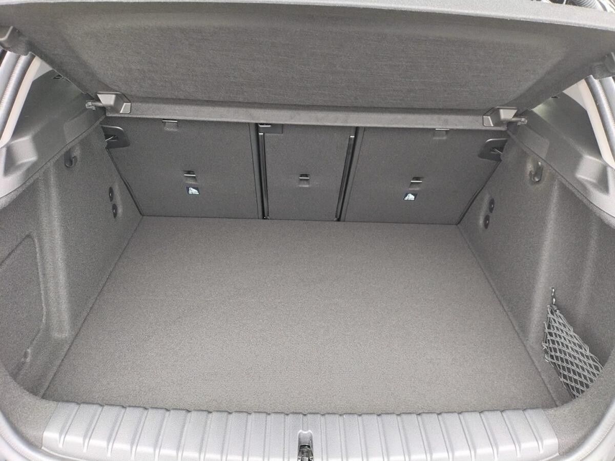 BMW 118 d DAB LED RFK Komfortzg. Parkassistent Shz