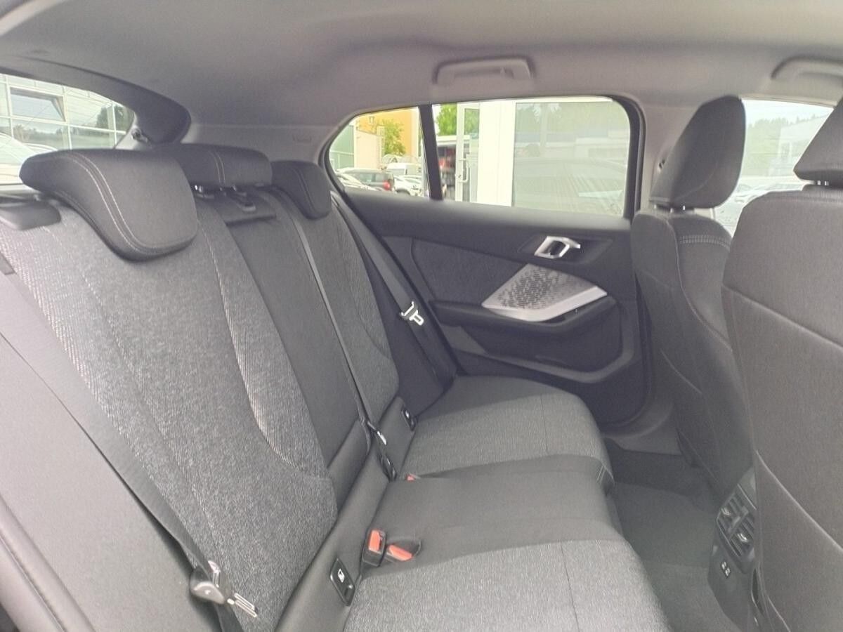 BMW 118 d DAB LED RFK Komfortzg. Parkassistent Shz