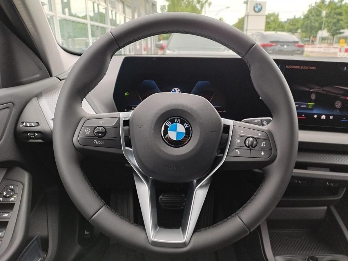 BMW 118 d DAB LED RFK Komfortzg. Parkassistent Shz