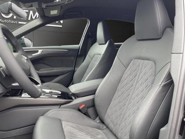 Audi A6 e-hybrid quattro S tronic