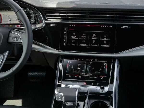 Audi Q8 55 TFSI quattro S line air*Tour*360°*Matrix*