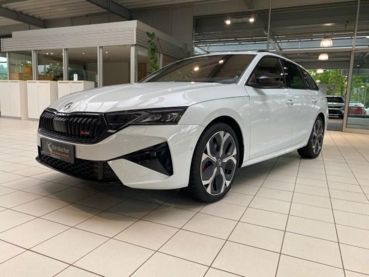 Skoda Octavia Combi RS 2,0 TSI 7-Gang-DSG Sofort Verfügbar