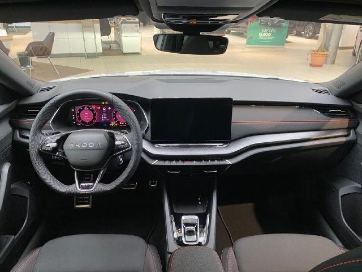 Skoda Octavia Combi RS 2,0 TSI 7-Gang-DSG Sofort Verfügbar