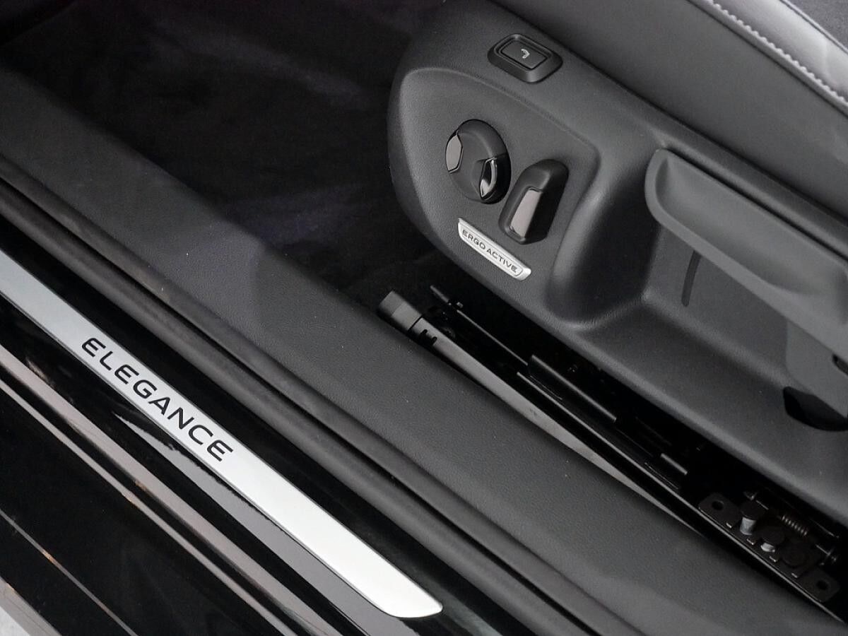 Volkswagen Passat Elegance 1,5 l eHybrid 110 kW (150 PS) / 85 KW (115 PS) DSG