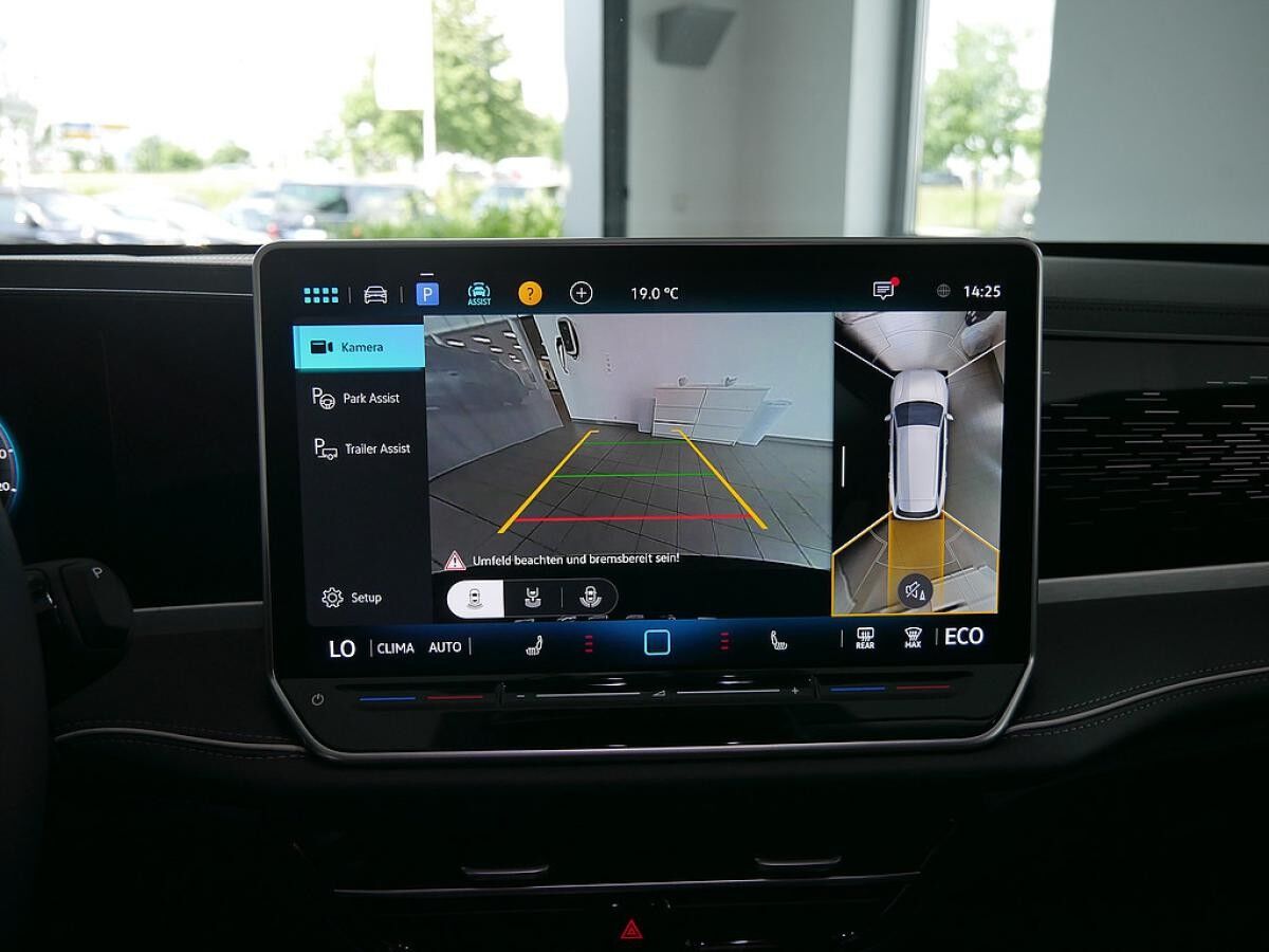 Volkswagen Passat Elegance 1,5 l eHybrid 110 kW (150 PS) / 85 KW (115 PS) DSG